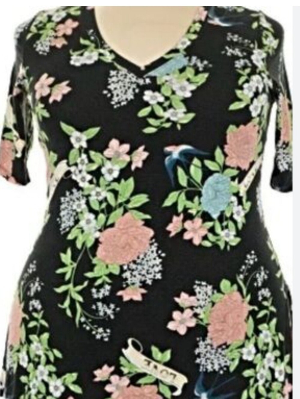 Torrid Super Soft Black Floral V-Neck Tee Size 0